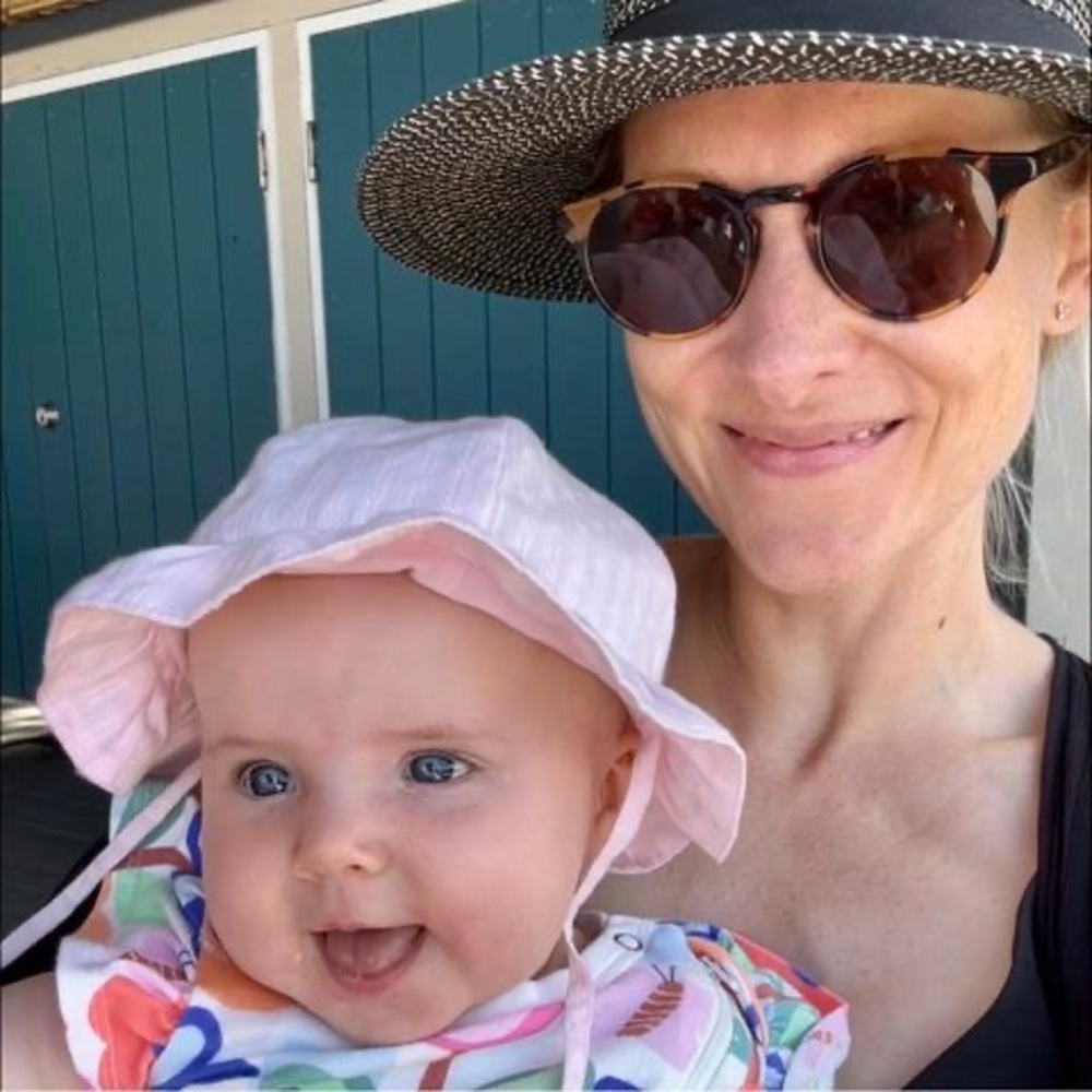 Meet your Posher, Julia